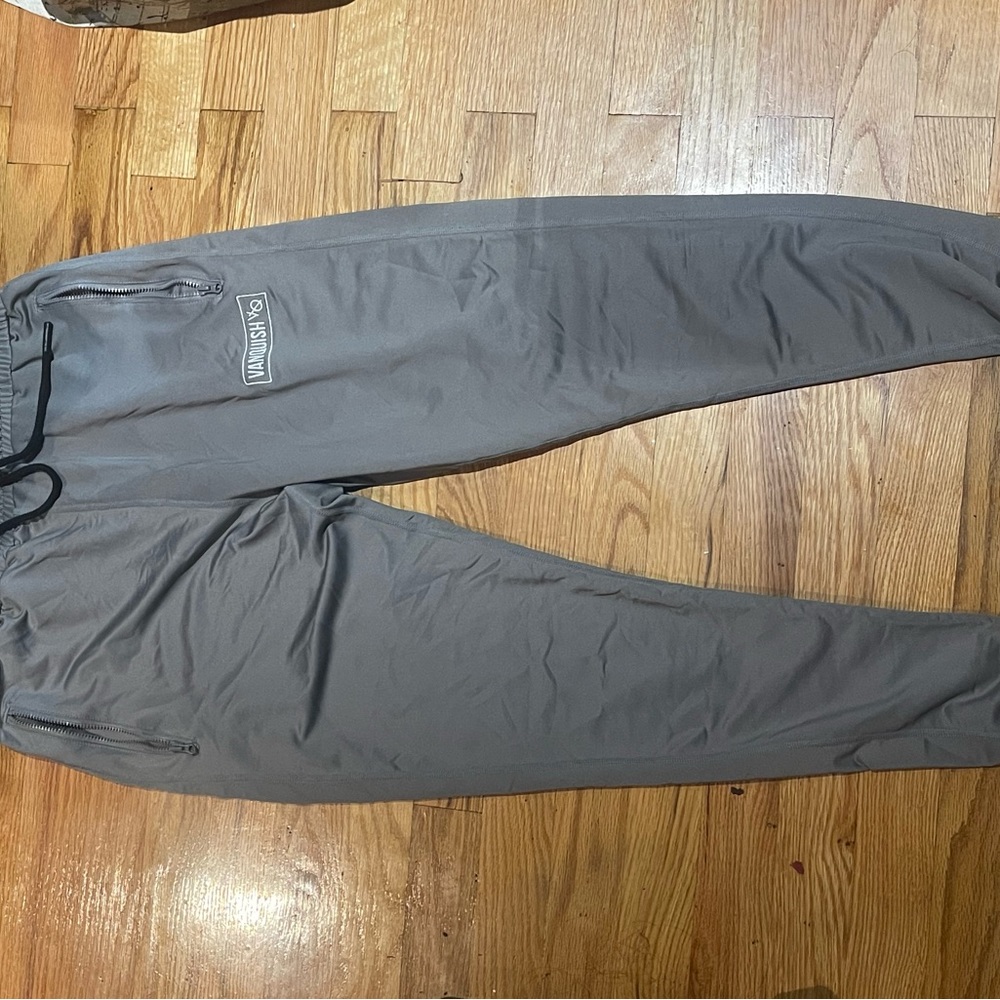 Vanquish grey zip joggers